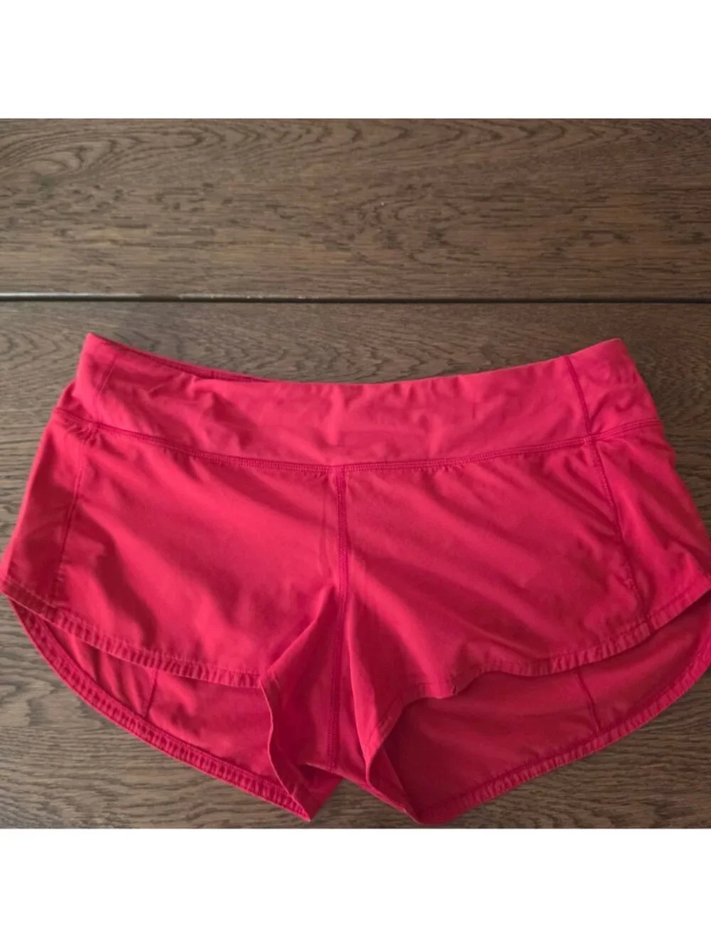 Lululemon Speed Up Shorts 2.5